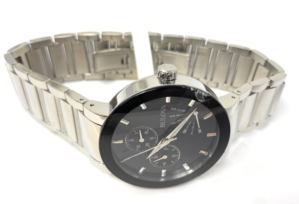 Male Bulova 96C105 375 MSRP "Wristwatch"