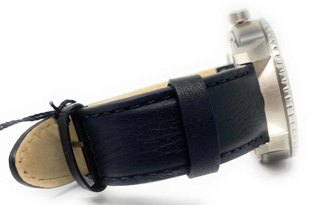 Male Aubert Freres H117166 287.68 MSRP "Wristwatch"
