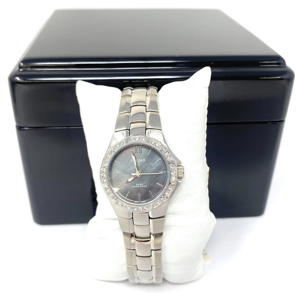 Female Pulsar PTC535 185 MSRP "Wristwatch